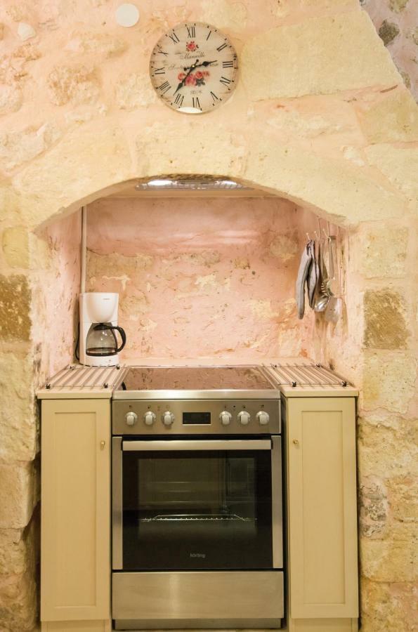 Retro 51 Apartment Rethymno  Ngoại thất bức ảnh